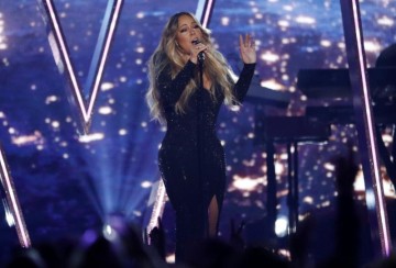 开云官方-米兰冬奥会开幕式倒计时，玛丽亚凯莉、波切利、郎朗等将献艺